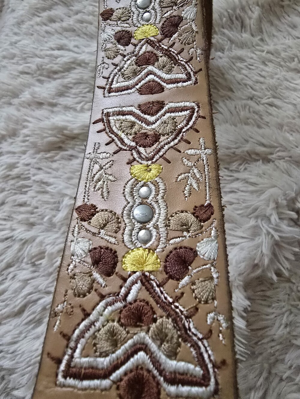 Lucky Brand Vintage Embroidered Leather belt - Picture 5 of 5